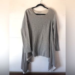 Women’s M sweatshirt tunic grunge casual post workout travel eclectic beach cozy